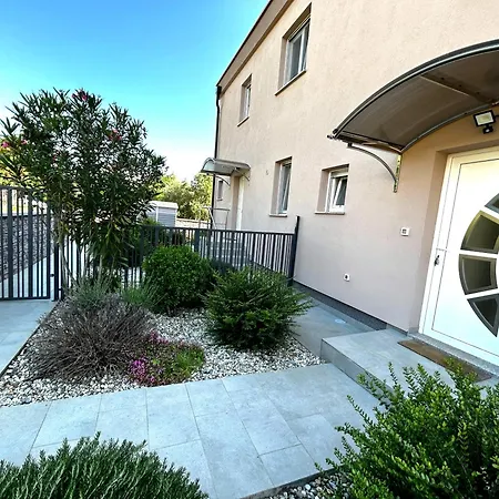 Villa House 